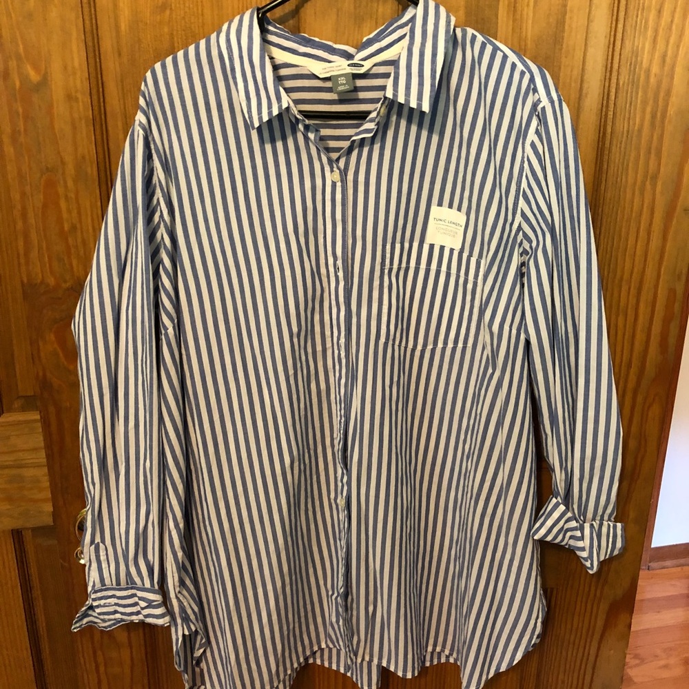 The Tunic Shirt.  Old Navy. Xxl.